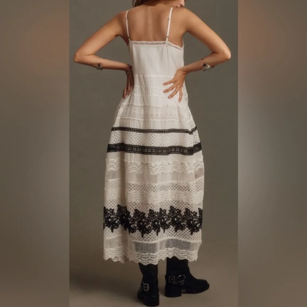 NWT Anthropologie V-Neck Lace Midi Dress in Black and White - XS - Picture 2 of 16